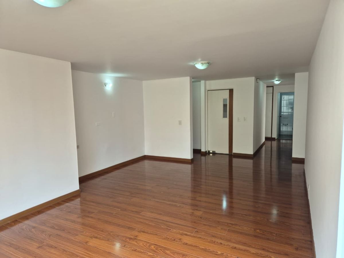 Apartamento en Arriendo - Bogota, PONTEVEDRA 6148