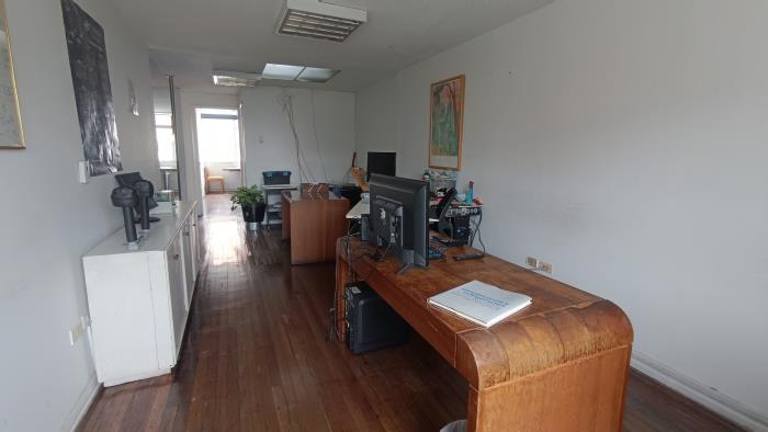 Casa en Venta - Bogota, SANTA BÁRBARA 1998