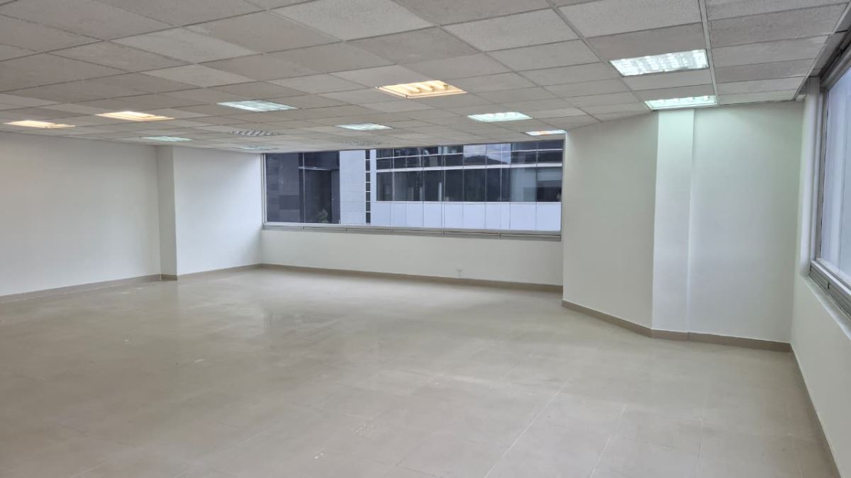Oficina en Arriendo - Bogota, BOSQUE DE PINOS 5508