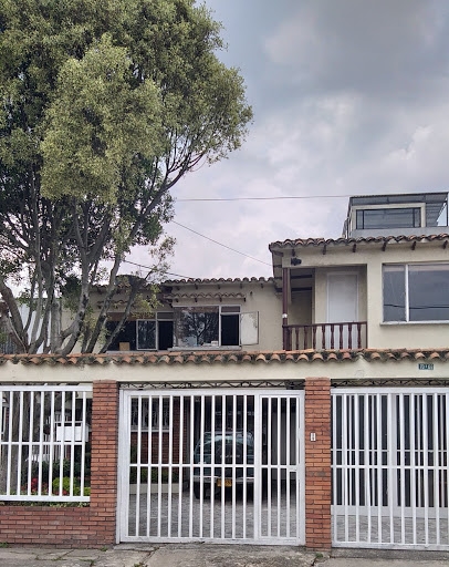 Casa en Venta - Bogota, MONTEVIDEO 3403