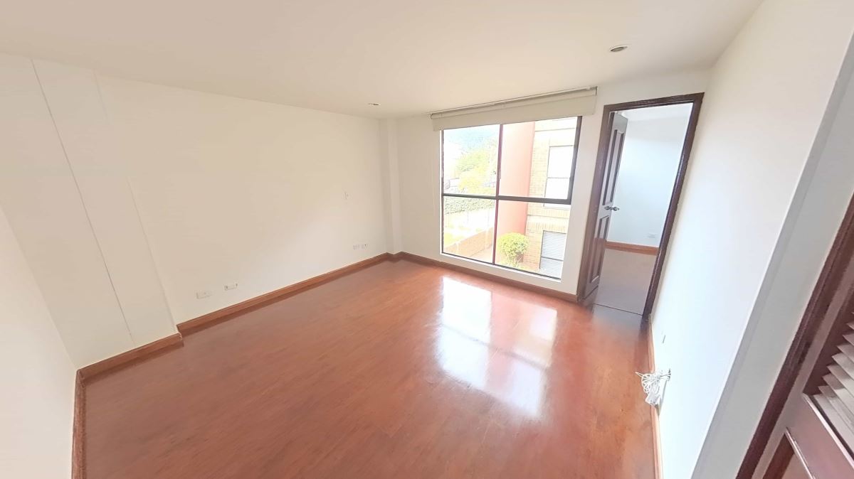 Casa en Venta - Bogota, GRATAMIRA 4075