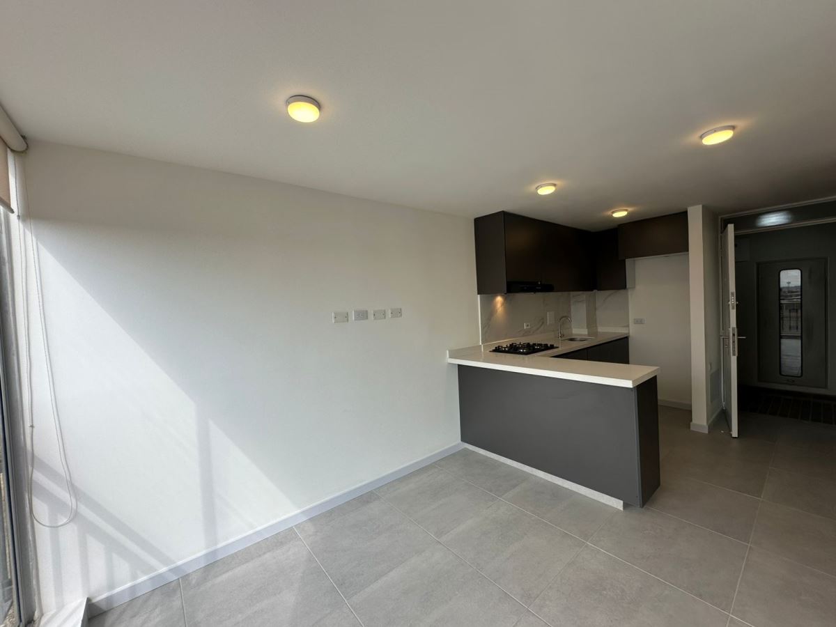 Apartamento en Arriendo - Bogota, CASTILLA 5052