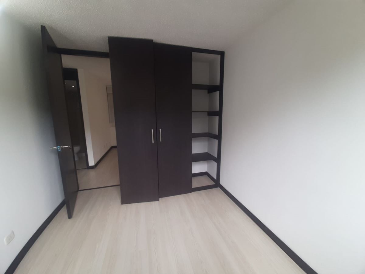 Apartamento en Arriendo - Bogota, EL SALITRE 4881