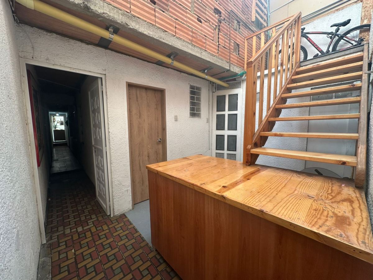 Casa en Venta - Bogota, LAS FERIAS 5348
