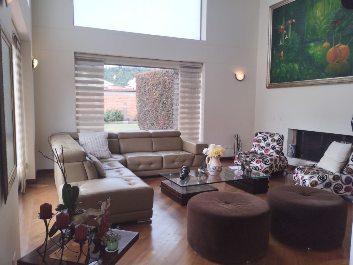 Casa en Arriendo - Bogota, SAN JOSÉ DE BAVARIA 3299