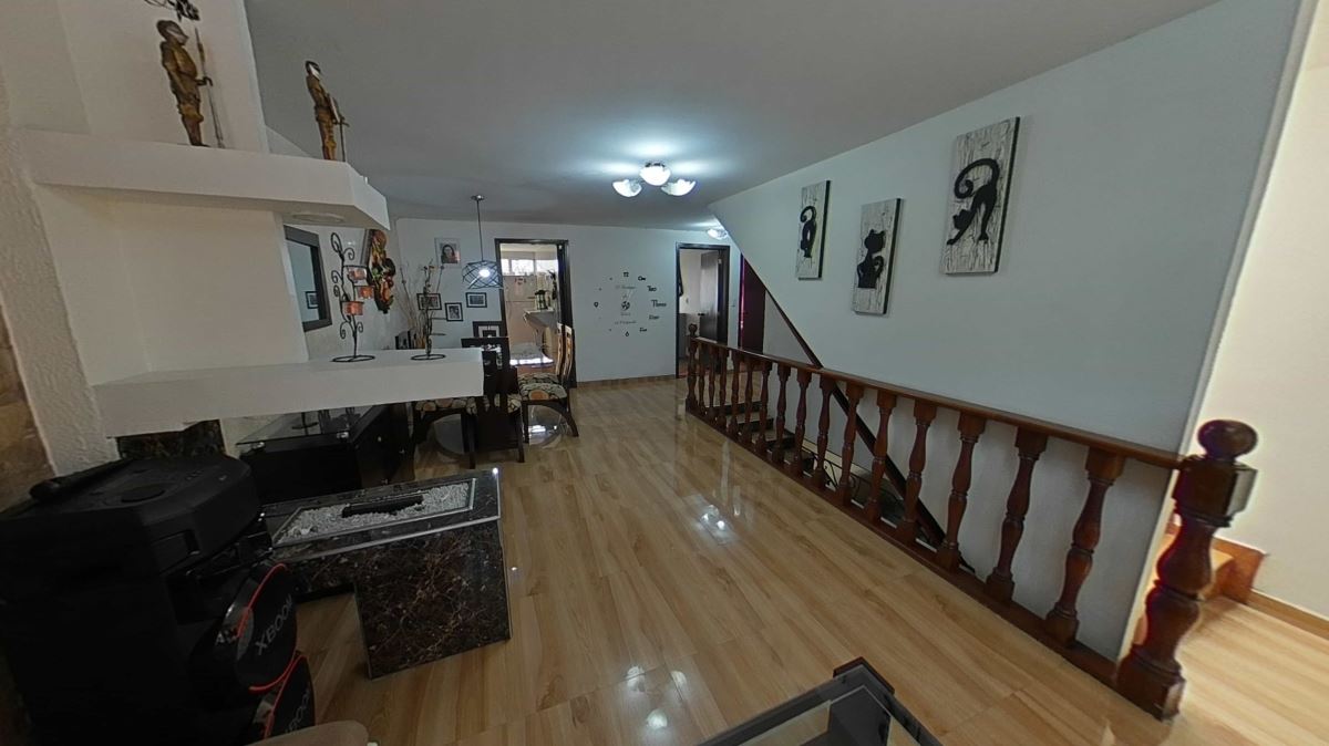 Casa en Venta - Bogota, SANTA ISABEL 2920