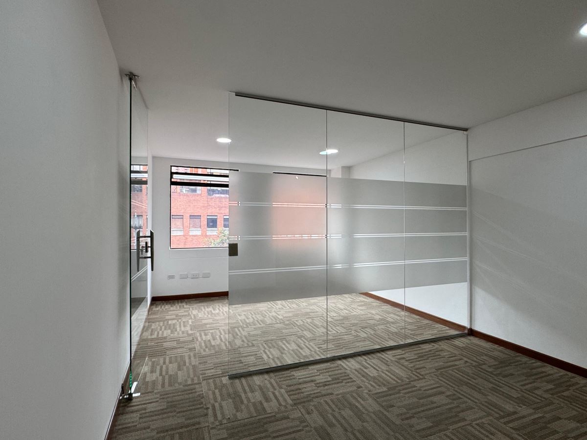 Oficina en Arriendo - Bogota, SAMPER 4953