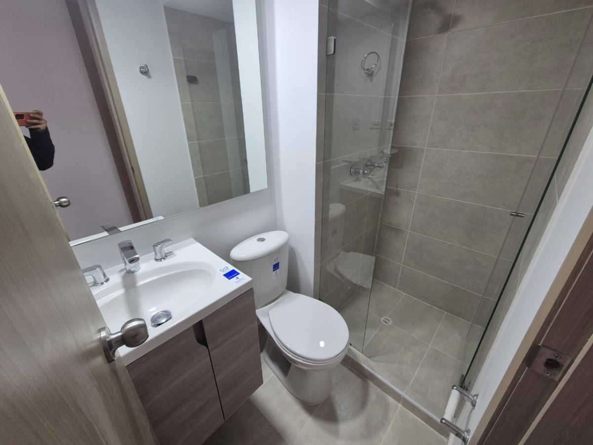 Apartamento en Arriendo - Bogota, CASTILLA 6378