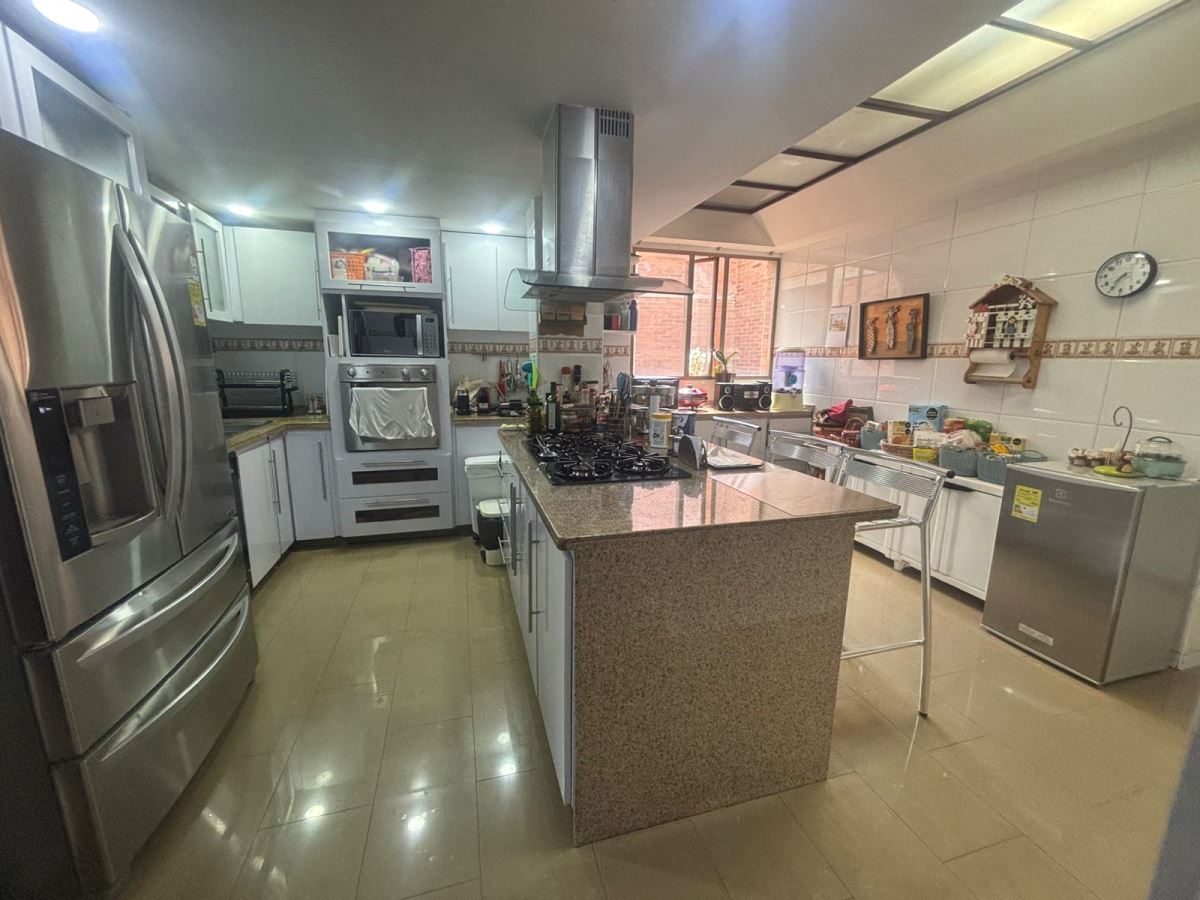 Apartamento en Venta - Bogota, SANTA BÁRBARA CENTRAL 5184