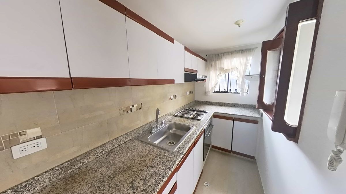 Casa en Venta - Bogota, GRATAMIRA 4075