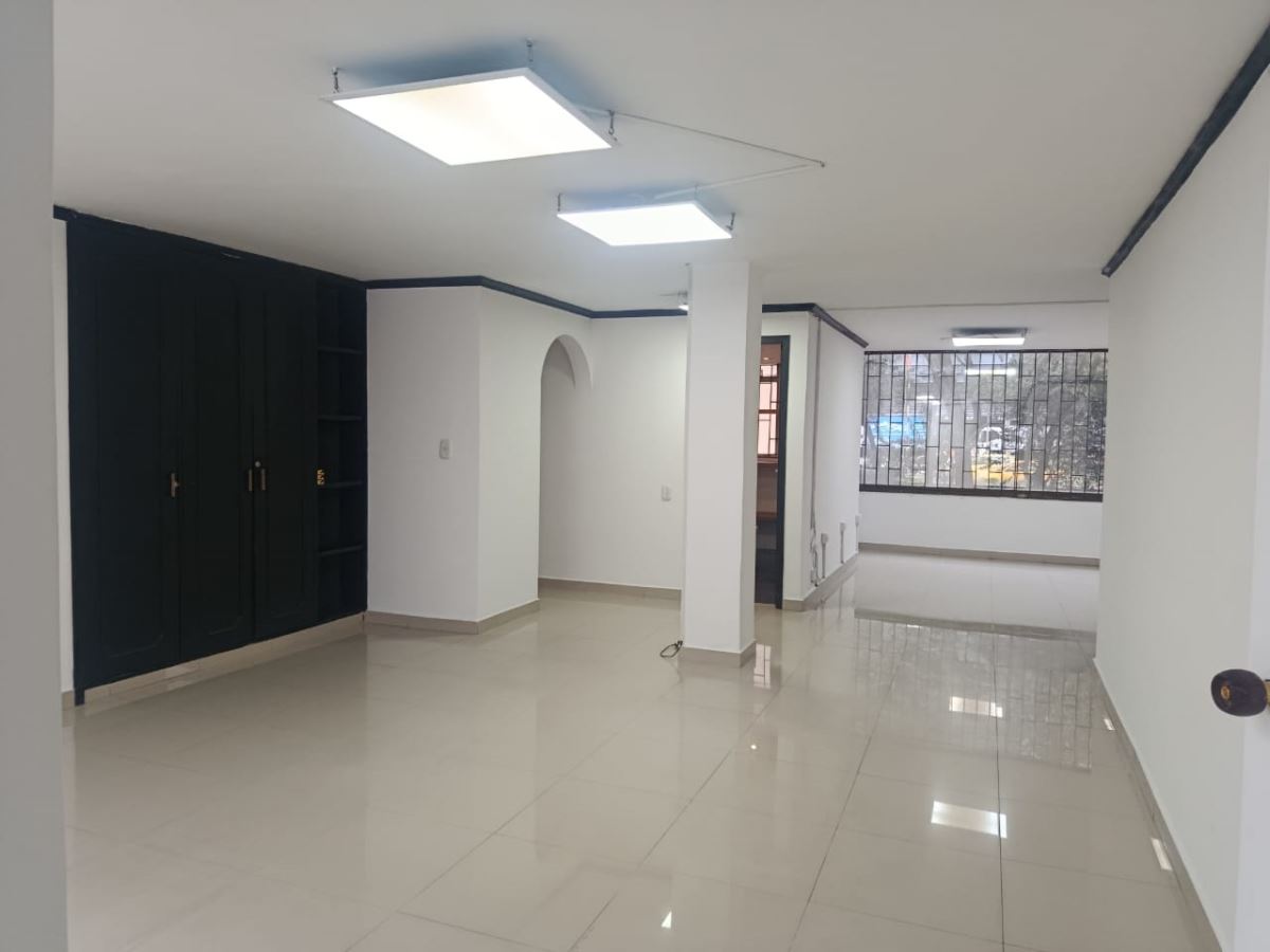 Oficina en Arriendo - Bogota, MOLINOS NORTE 6225
