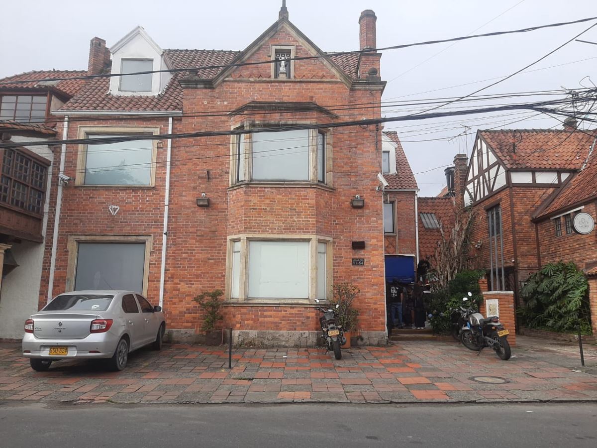 Casa en Venta - Bogota, QUINTA CAMACHO 4662