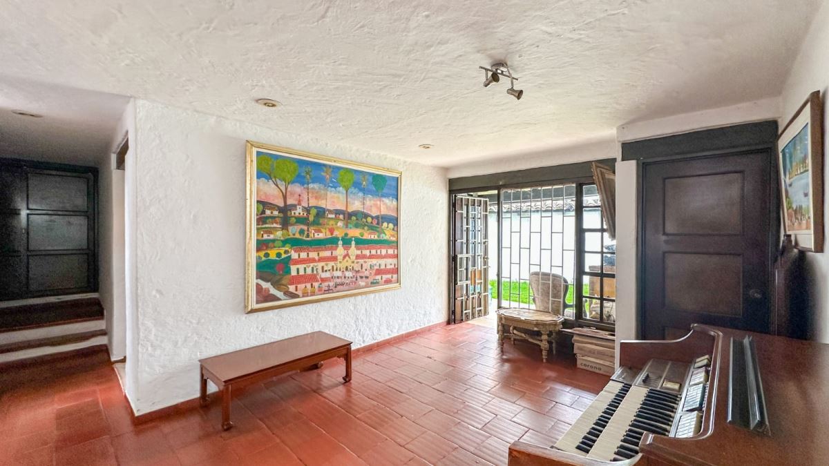 Casa en Arriendo - Bogota, NIZA 5950