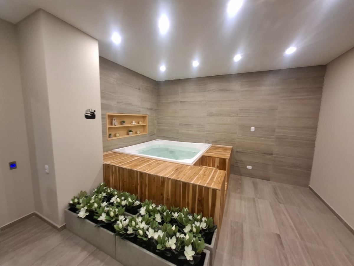 Apartamento en Arriendo - Bogota, LOS ALCAZARES 6198
