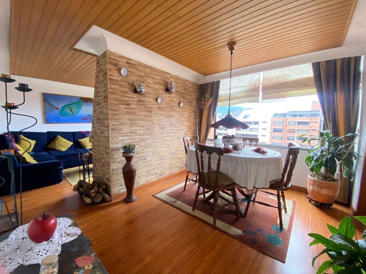 Apartamento en Arriendo - Bogota, SANTA BÁRBARA CENTRAL 3819