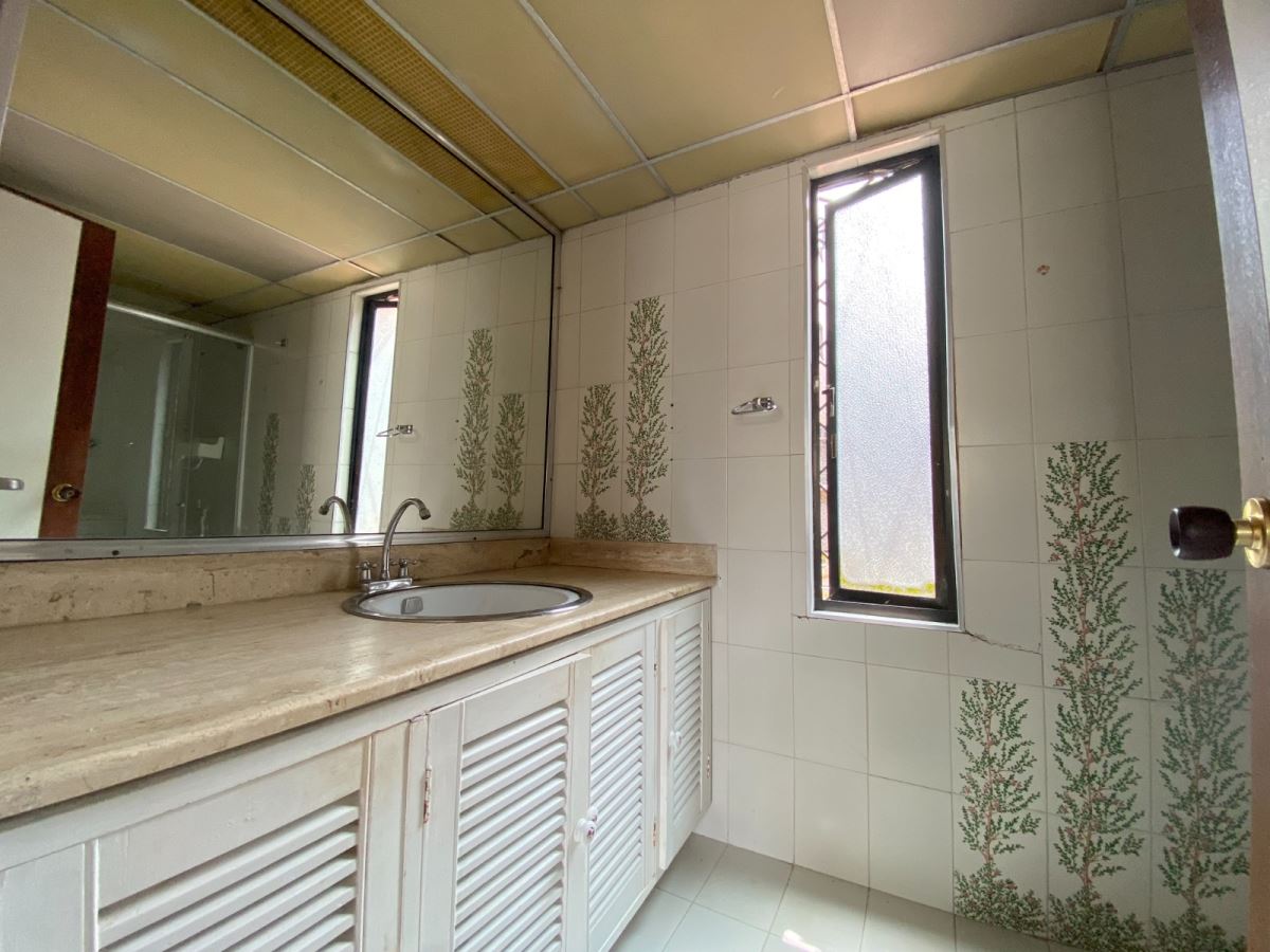 Apartamento en Arriendo - Bogota, LOS ROSALES 5617