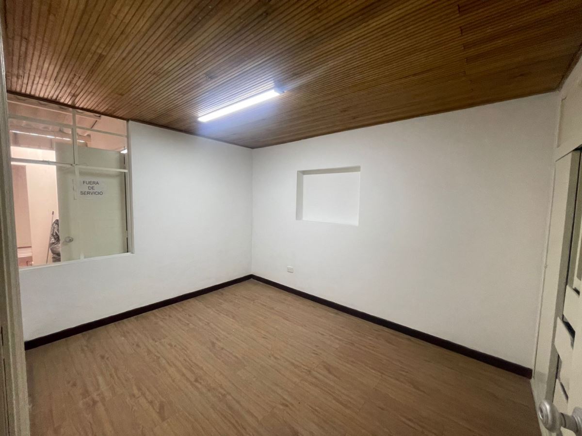 Casa en Arriendo - Bogota, RIONEGRO 4513