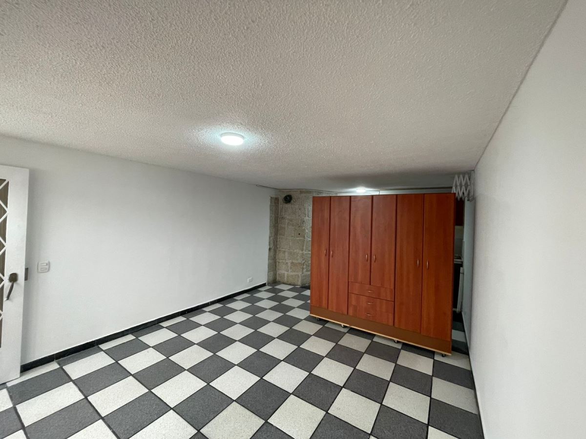 Apartamento en Arriendo - Bogota, LOS ANDES 5878