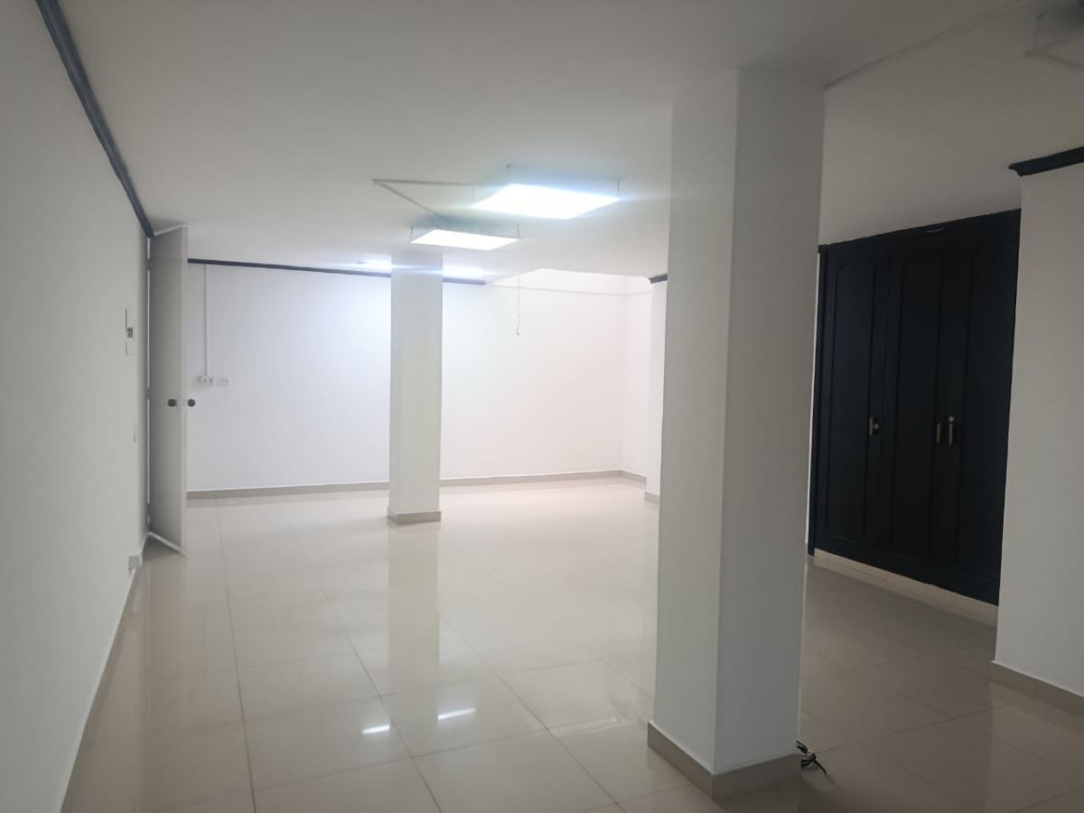 Oficina en Arriendo - Bogota, MOLINOS NORTE 6225
