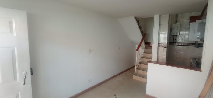 Casa en Arriendo - Bogota, EL RECODO 2491