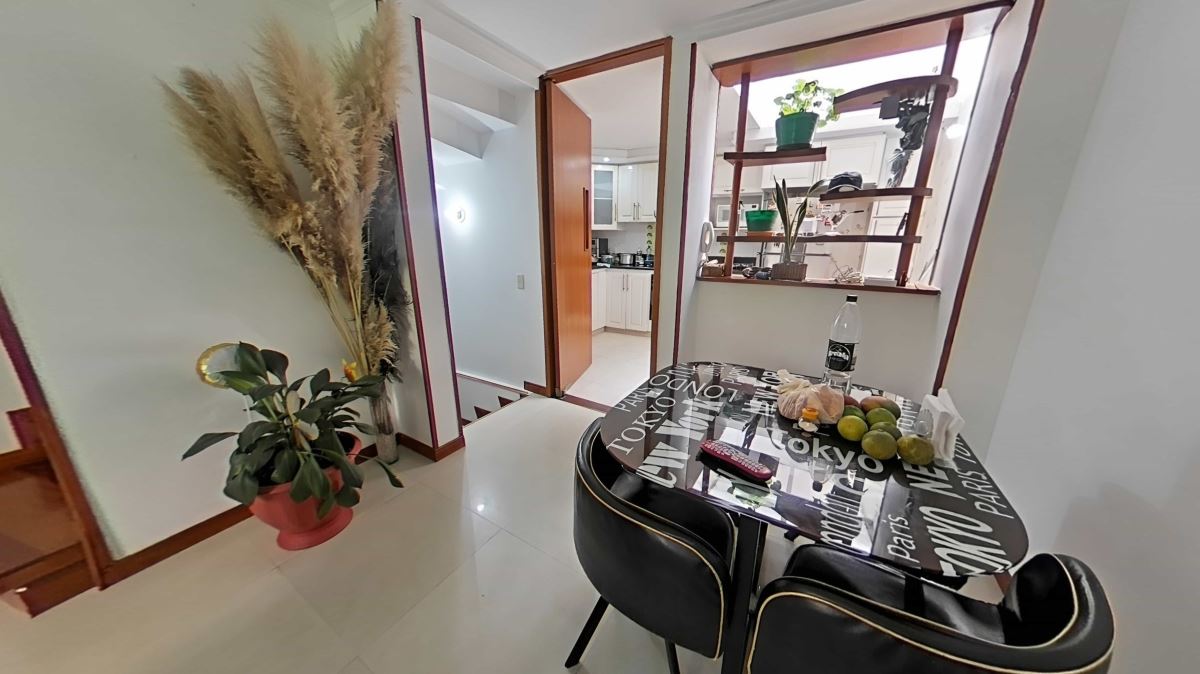Casa en Venta - Bogota, CALATRAVA 4432