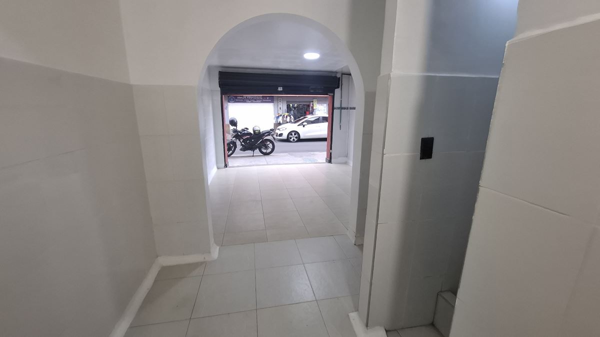 Local en Arriendo - Bogota, PONTEVEDRA 3608