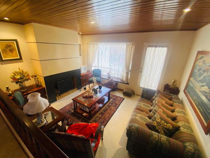 Casa en Venta - Bogota, EL CONTADOR 2384