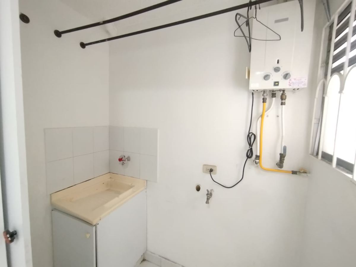 Apartamento en Arriendo - Bogota, COLINA CAMPESTRE I Y II ETAPA 5077