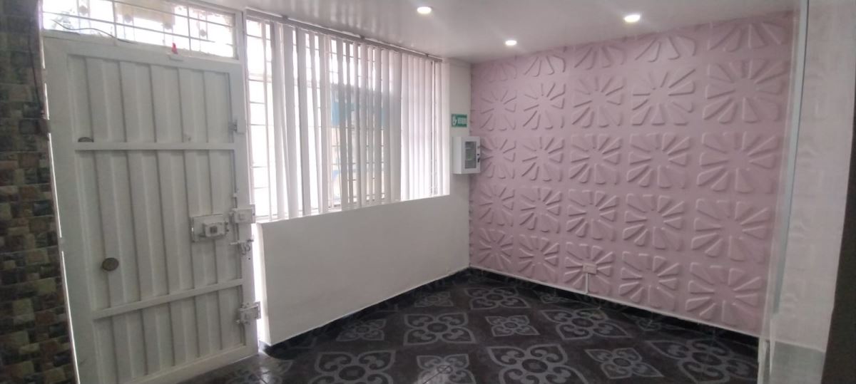 Local en Arriendo - Bogota, ANDES NORTE 2704