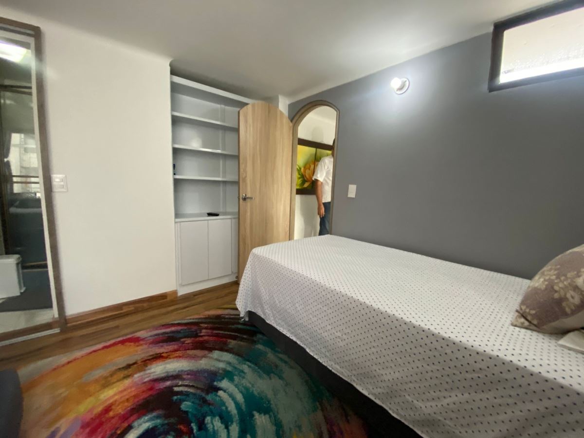 Apartamento en Arriendo - Bogota, SANTA BÁRBARA CENTRAL 4453