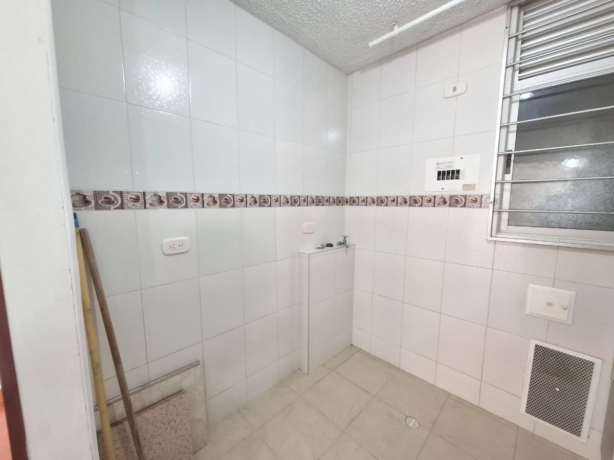 Apartamento en Arriendo - Bogota, CALANDAIMA 5143