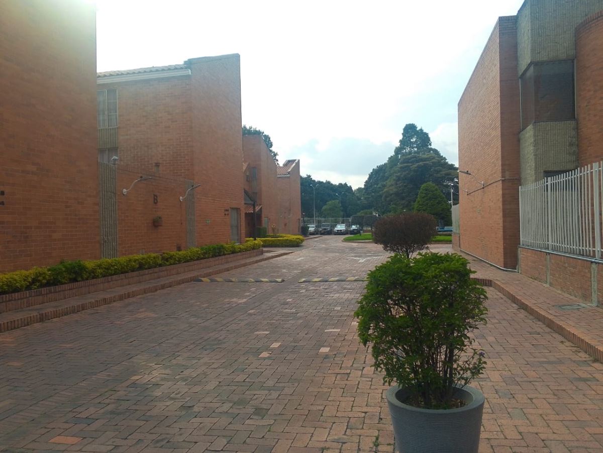 Casa en Venta - Bogota, JOSÉ JOAQUÍN VARGAS 3923