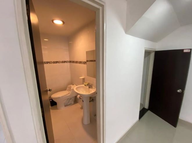 Oficina en Venta - Bogota, SANTA BARBARA ORIENTAL 5217