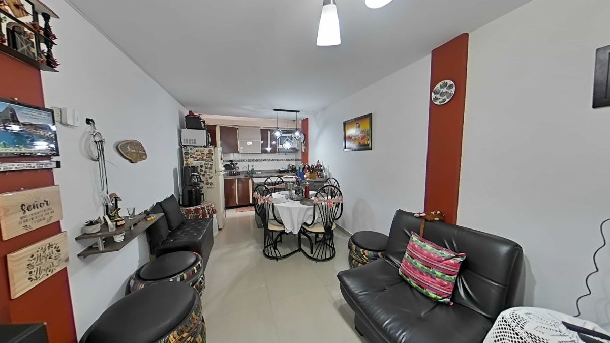 Casa en Venta - Bogota, SAN CIPRIANO 3980
