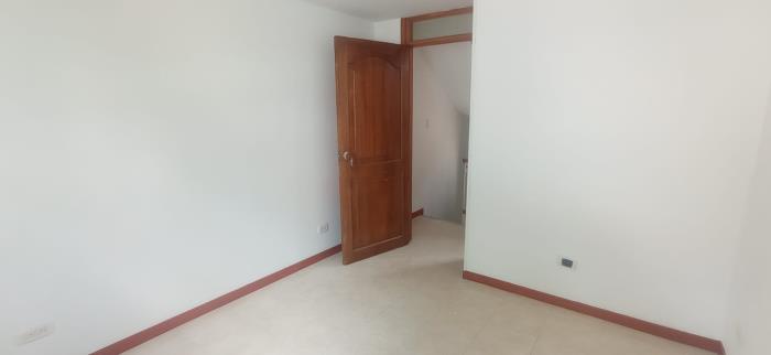 Casa en Arriendo - Bogota, EL RECODO 2491
