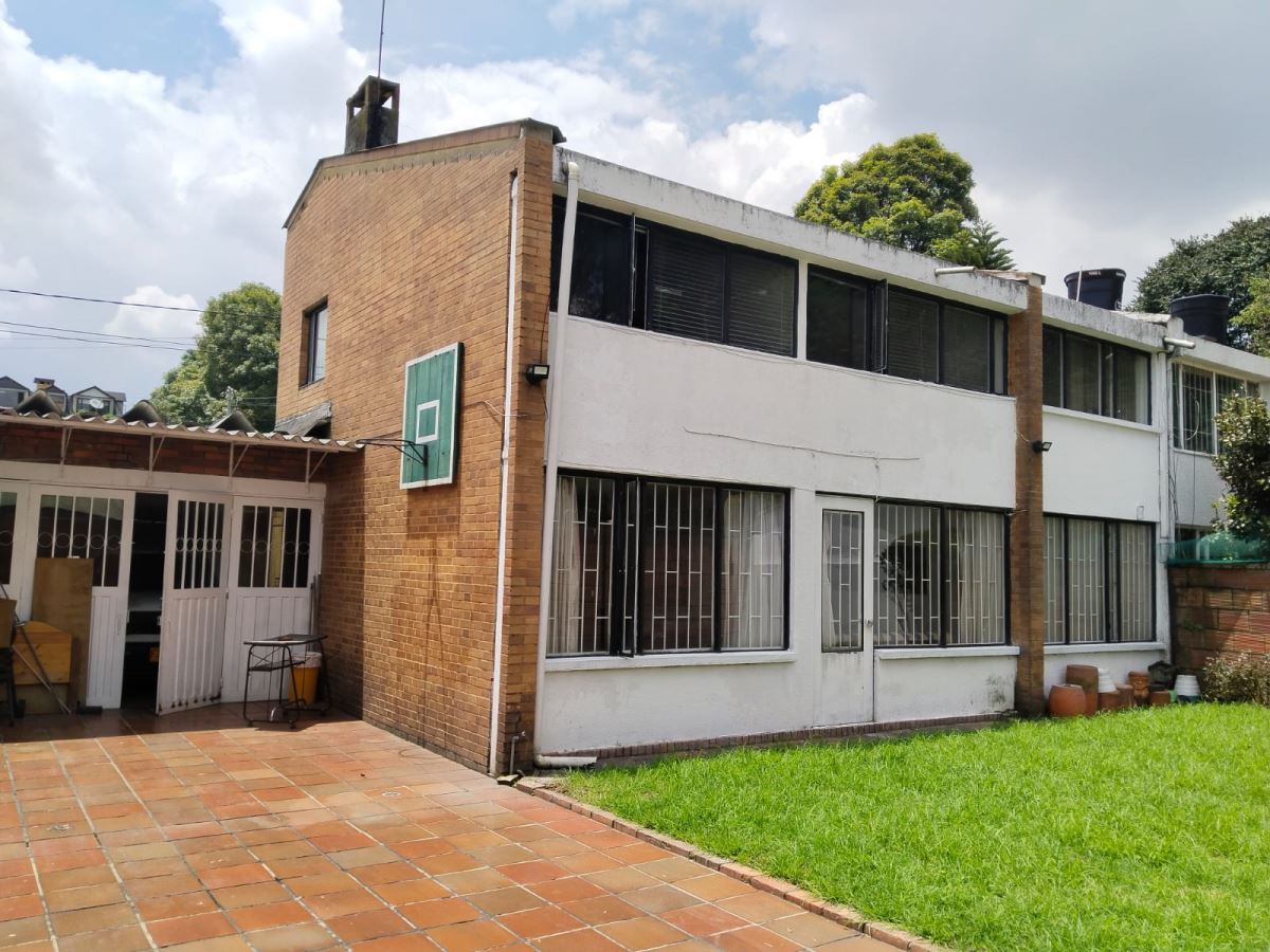 Casa en Venta - Bogota, NIZA 4275