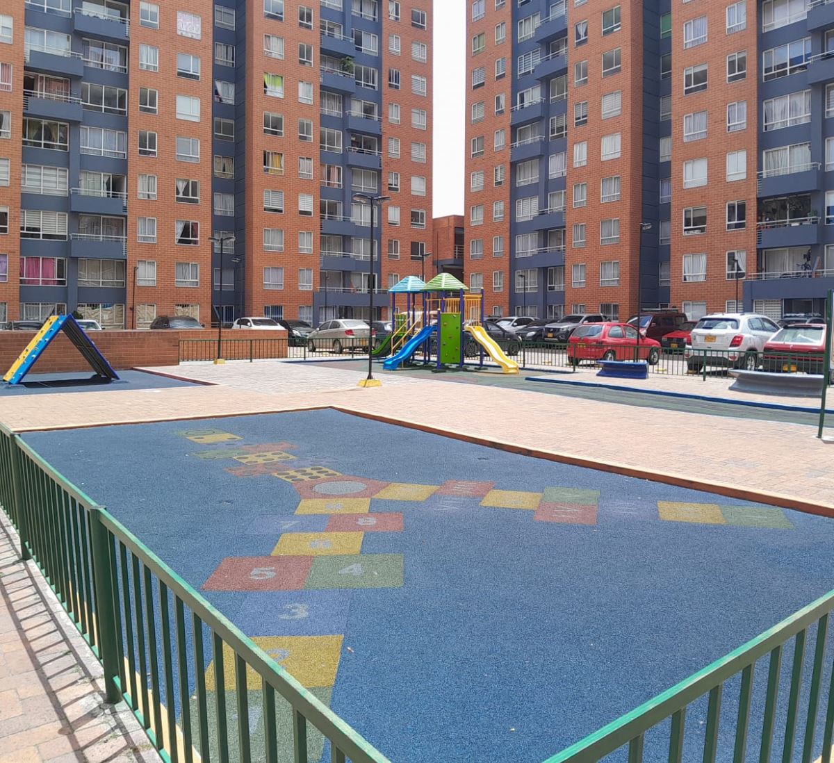 Apartamento en Arriendo - Bogota, PUENTE GRANDE 4271