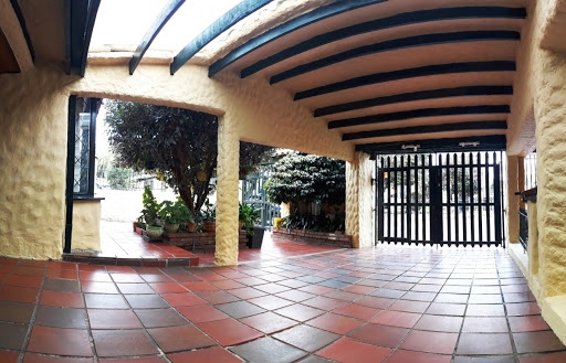 Casa en Venta - Bogota, LA COLINA CAMPESTRE 1739