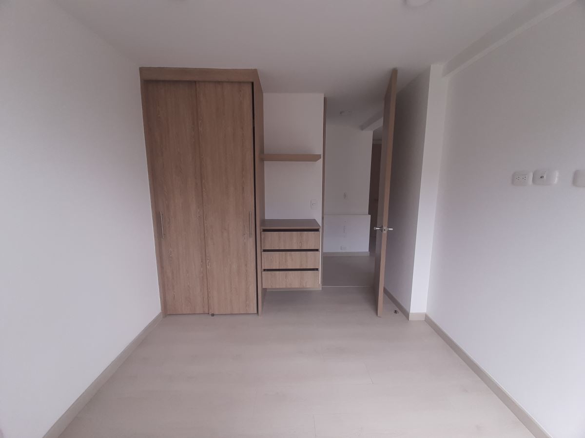 Apartamento en Arriendo - Bogota, MIRANDELA 6120
