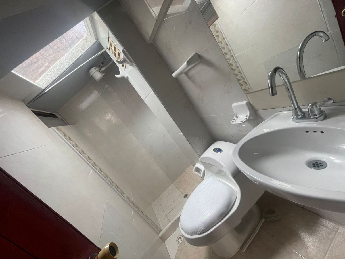 Apartamento en Arriendo - Bogota, EL SALITRE 4653
