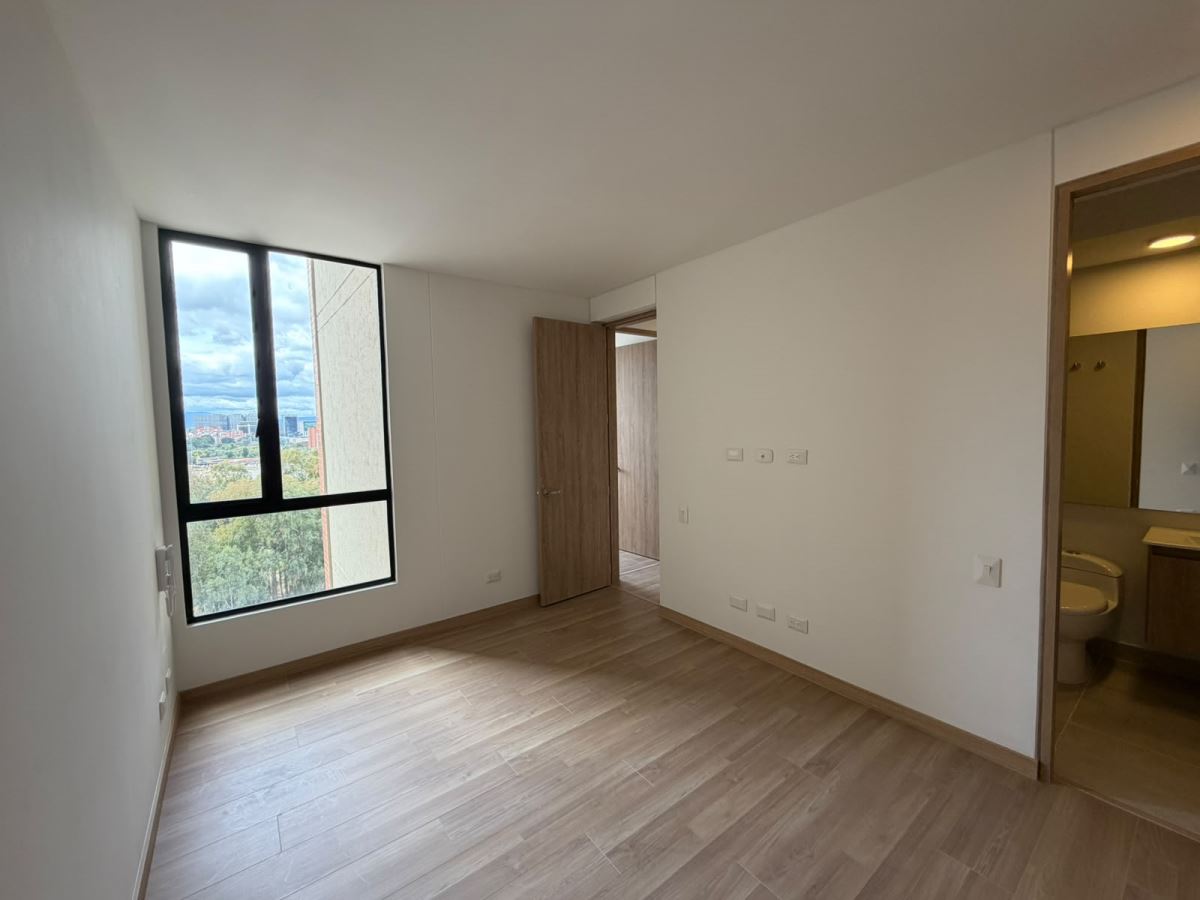 Apartamento en Arriendo - Bogota, MONTEVIDEO 6381