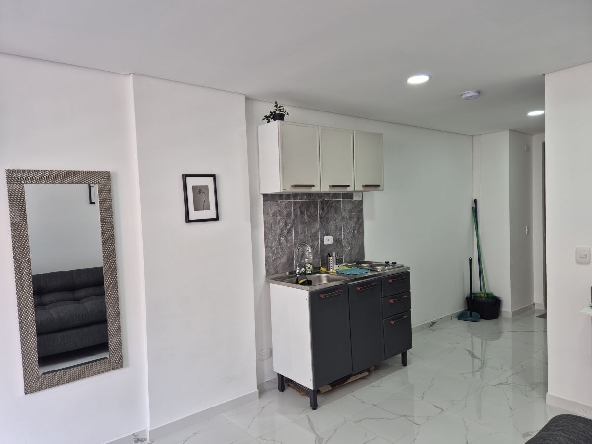 Apartamento en Arriendo - Bogota, CEDRITOS 5896