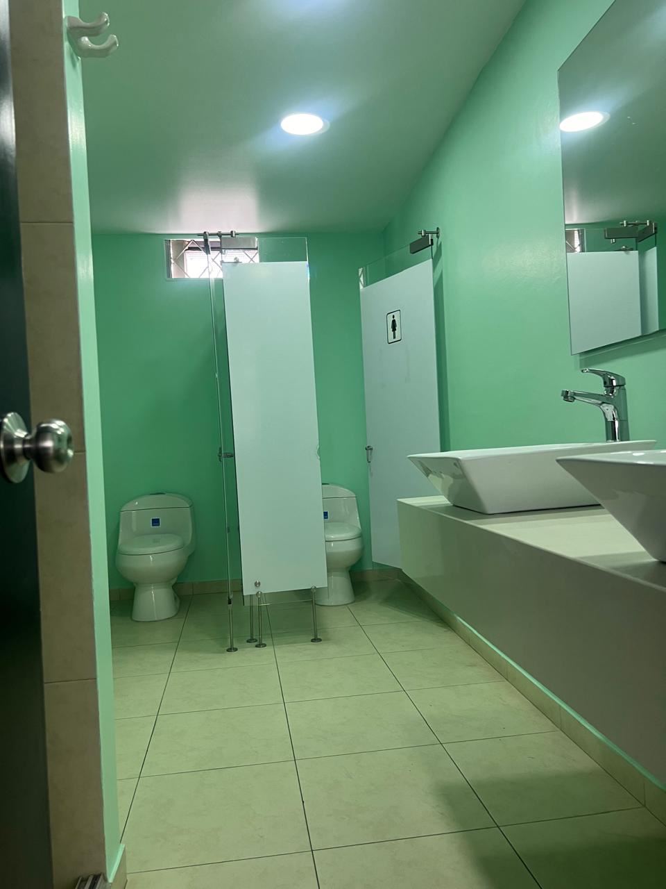Casa en Arriendo - Bogota, LAGO GAITÁN 6137