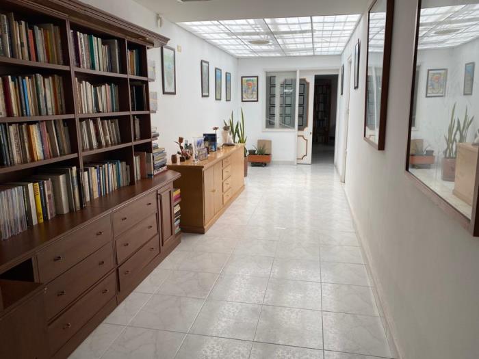 Casa en Venta - Bogota, SANTA BÁRBARA CENTRAL 2541