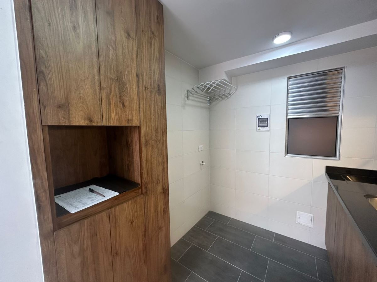 Apartamento en Arriendo - Bogota, HAYUELOS 4721
