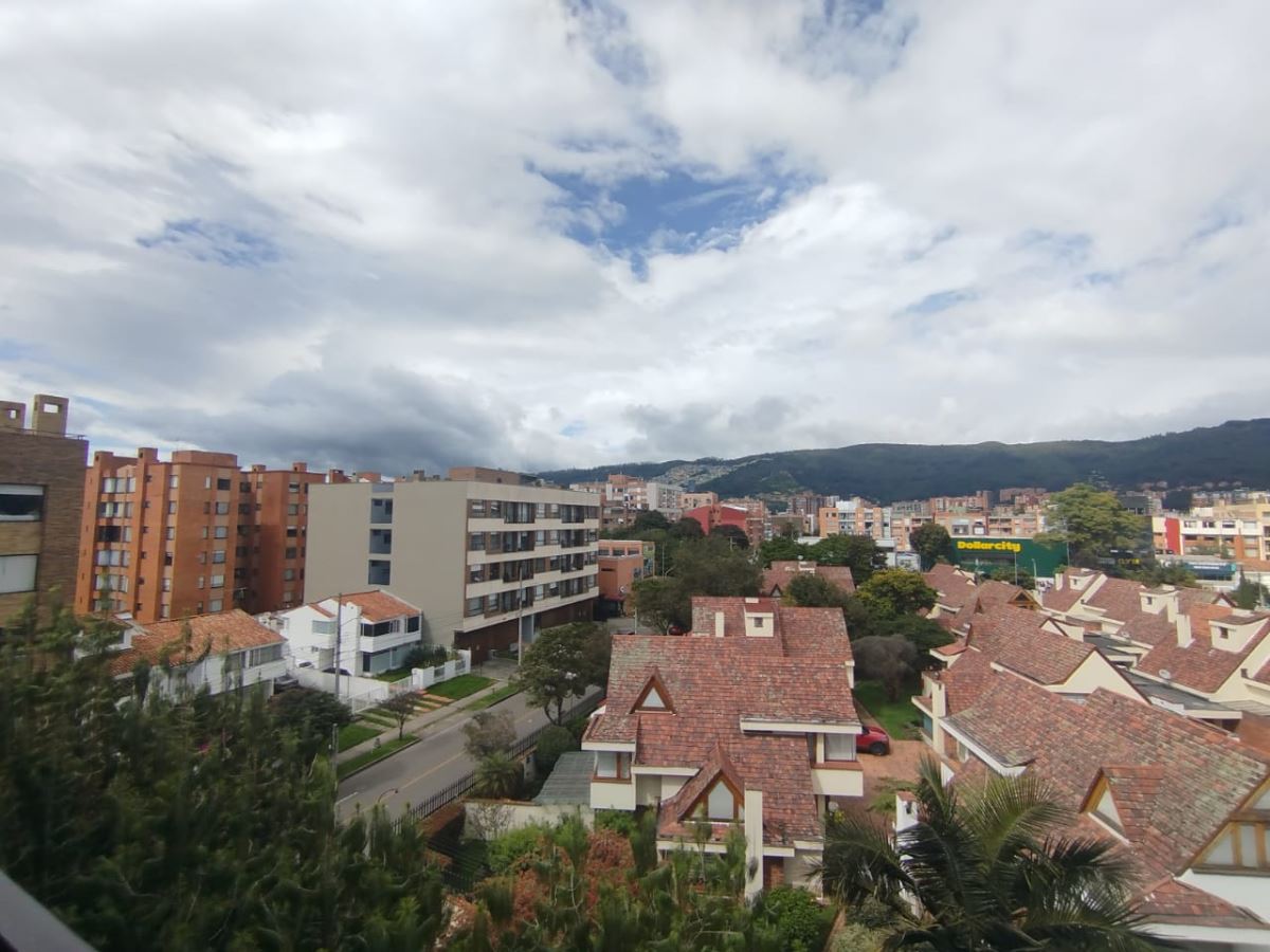 Apartamento en Arriendo - Bogota, CEDRITOS 4575