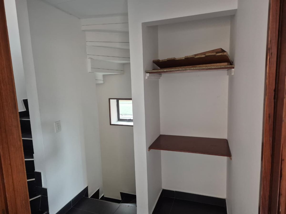 Casa en Arriendo - Bogota, CEDRITOS 5154