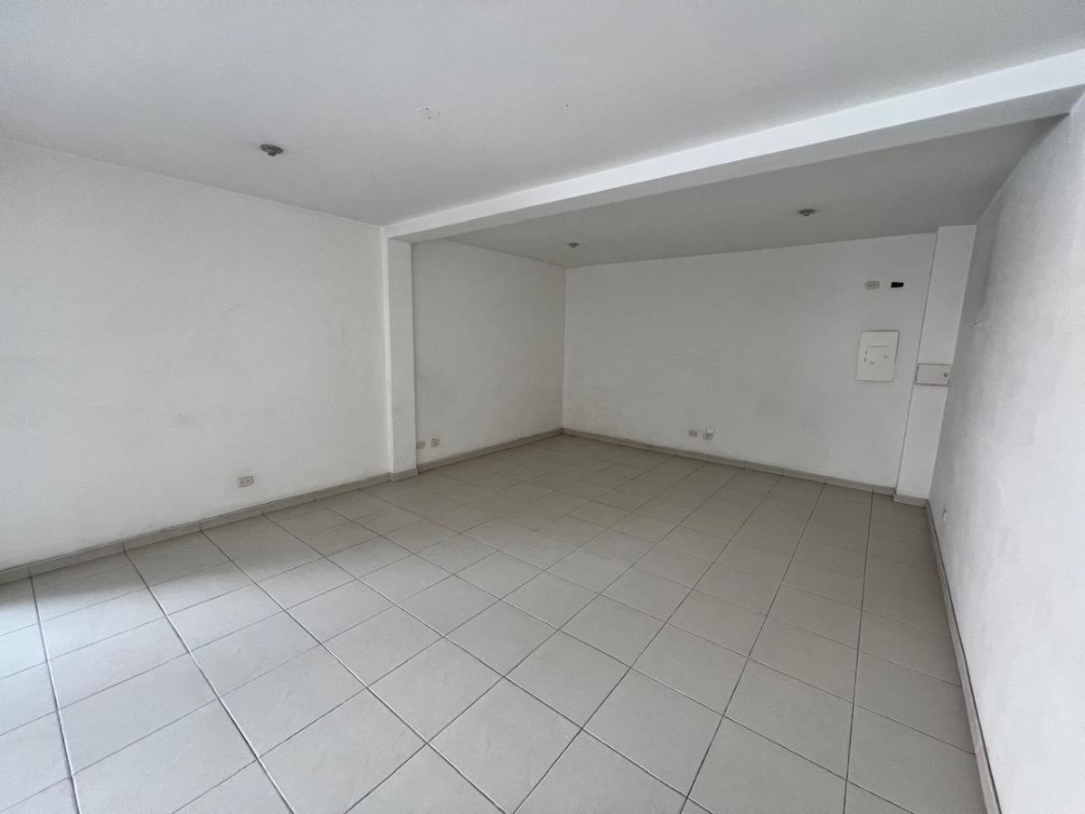 Local en Arriendo - Bogota, RICAURTE 4235