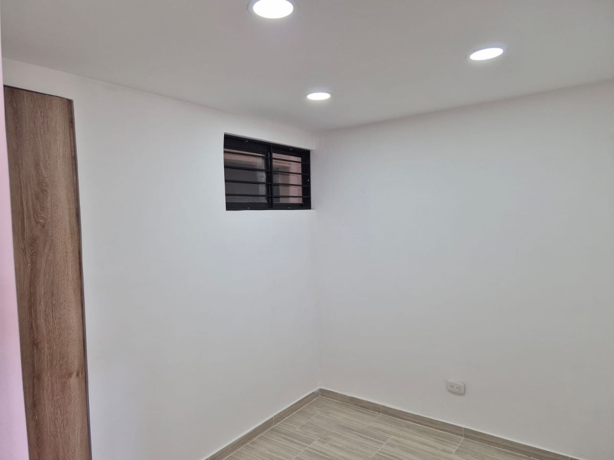 Apartamento en Arriendo - Bogota, EL REDIL 5138