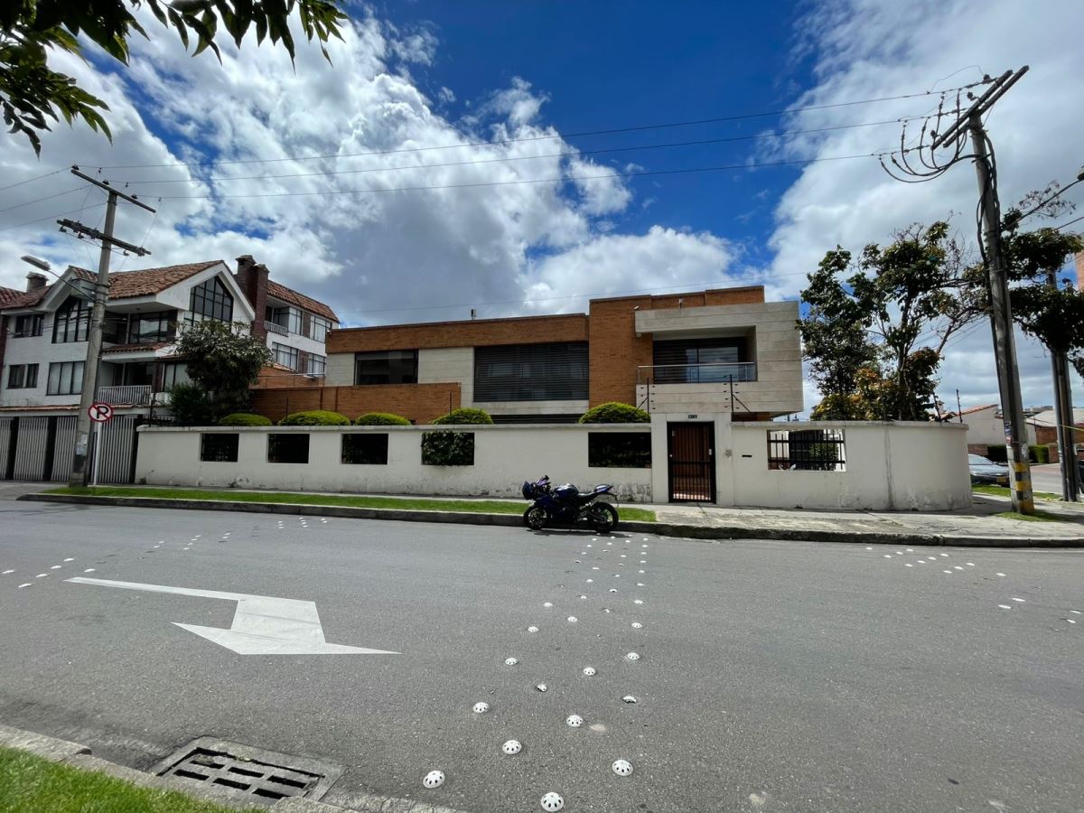 Casa en Arriendo - Bogota, PASADENA 5650